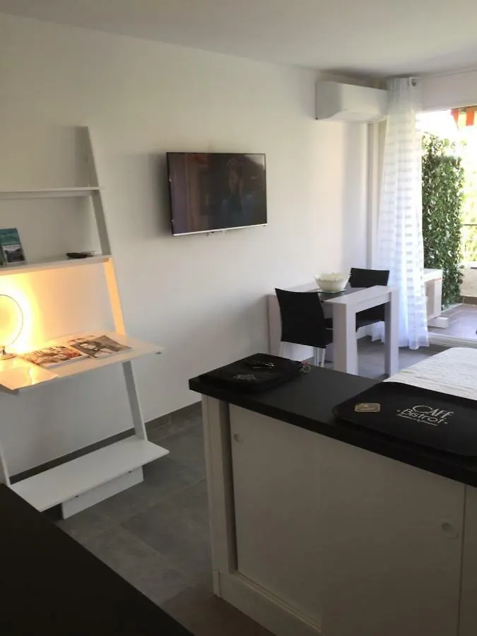 Apartment Eden Saint Tropez 0*, Saint-Tropez France